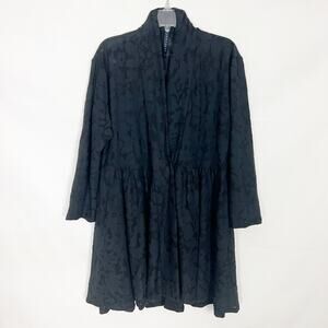 Luna Rae Lace Pleated Black Top Size Large